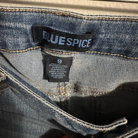 Blue Spice Capris - Picture 3 of 3